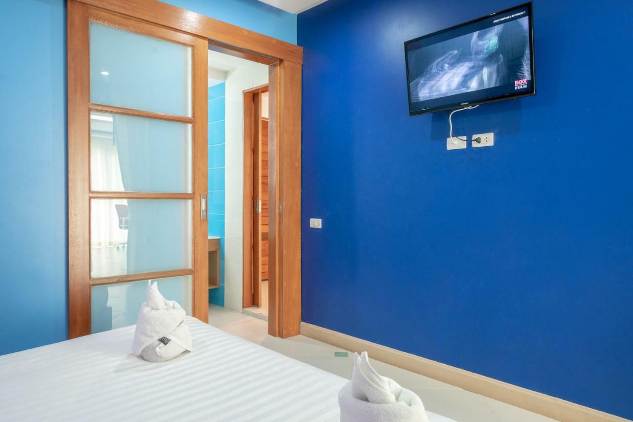 Condor Apartment Nai Harn Екстер'єр фото