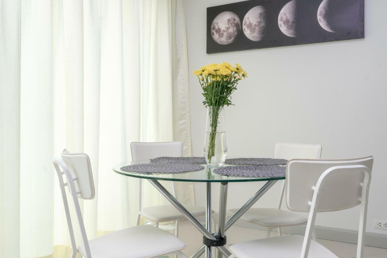 Condor Apartment Nai Harn Екстер'єр фото