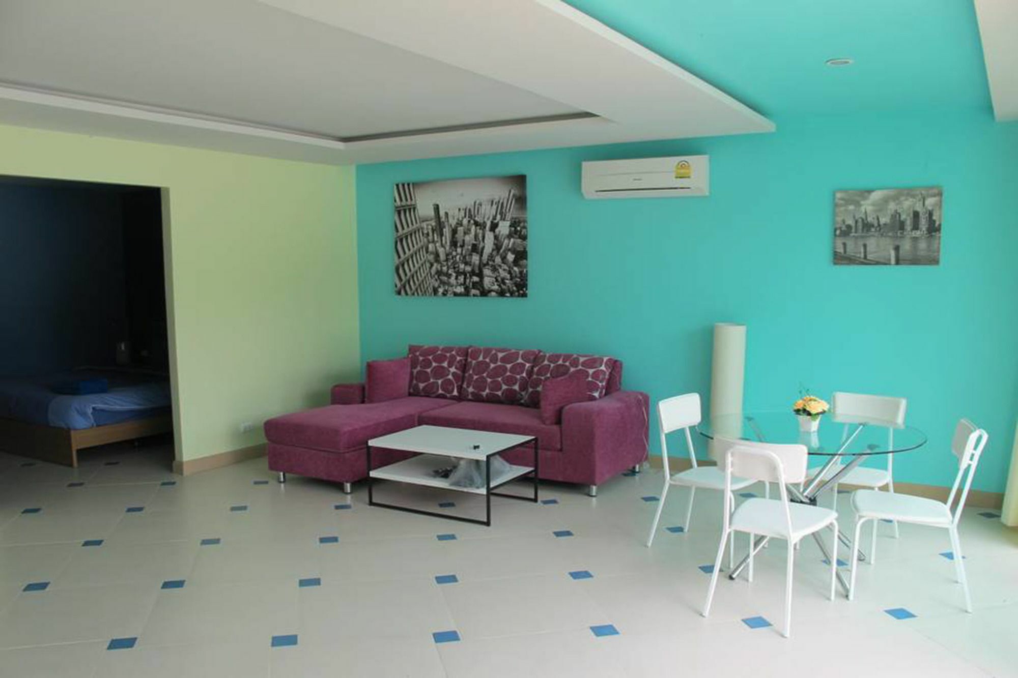 Condor Apartment Nai Harn Екстер'єр фото