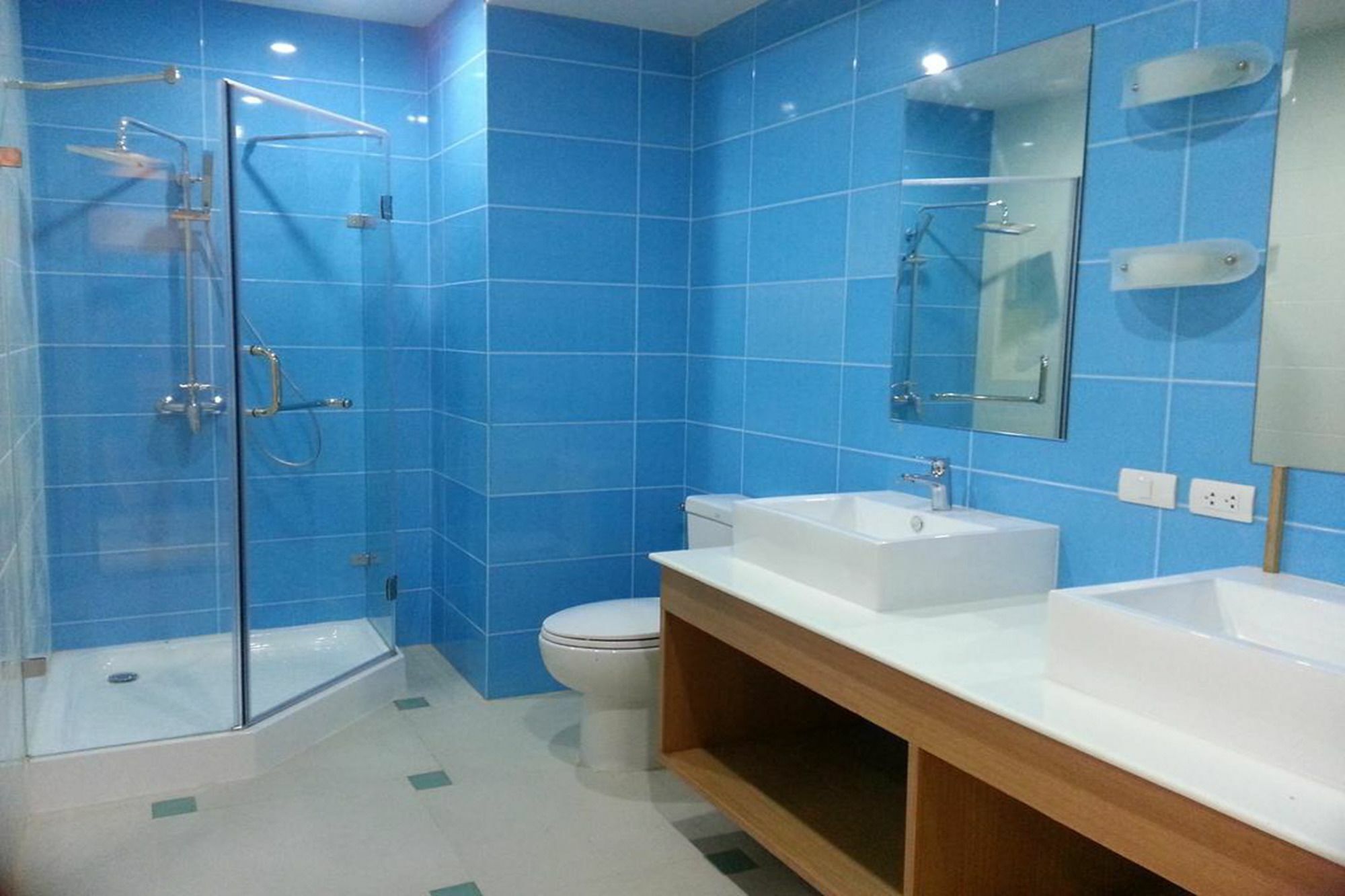 Condor Apartment Nai Harn Екстер'єр фото